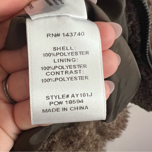 Tuckernuck Hyacinth House Telluride Brown Faux Fur Zip Jacket Women's Medium - Picture 9 of 10